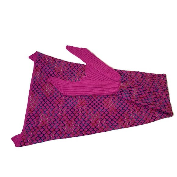 AmyHomie Other - AmyHomie Crochet Mermaid Tail Knitted Blanket
